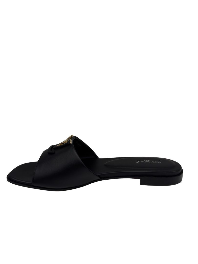 Louis Vuitton Black Capri Leather Flat Mule. Size: 37