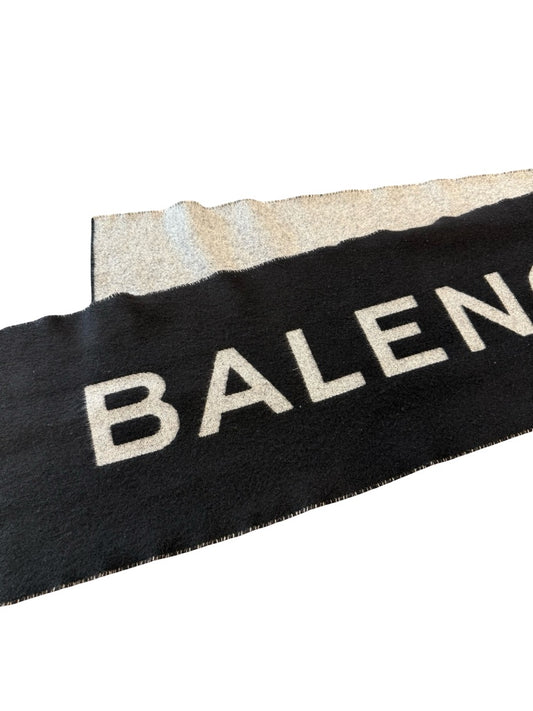 Balenciaga Black / Grey Two Tone Scarf w/ Logo. Size: 30cmx205cm