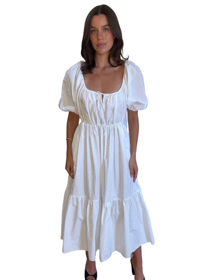 Matteau White Eyelet Short Sleeve Dress. Size: 8