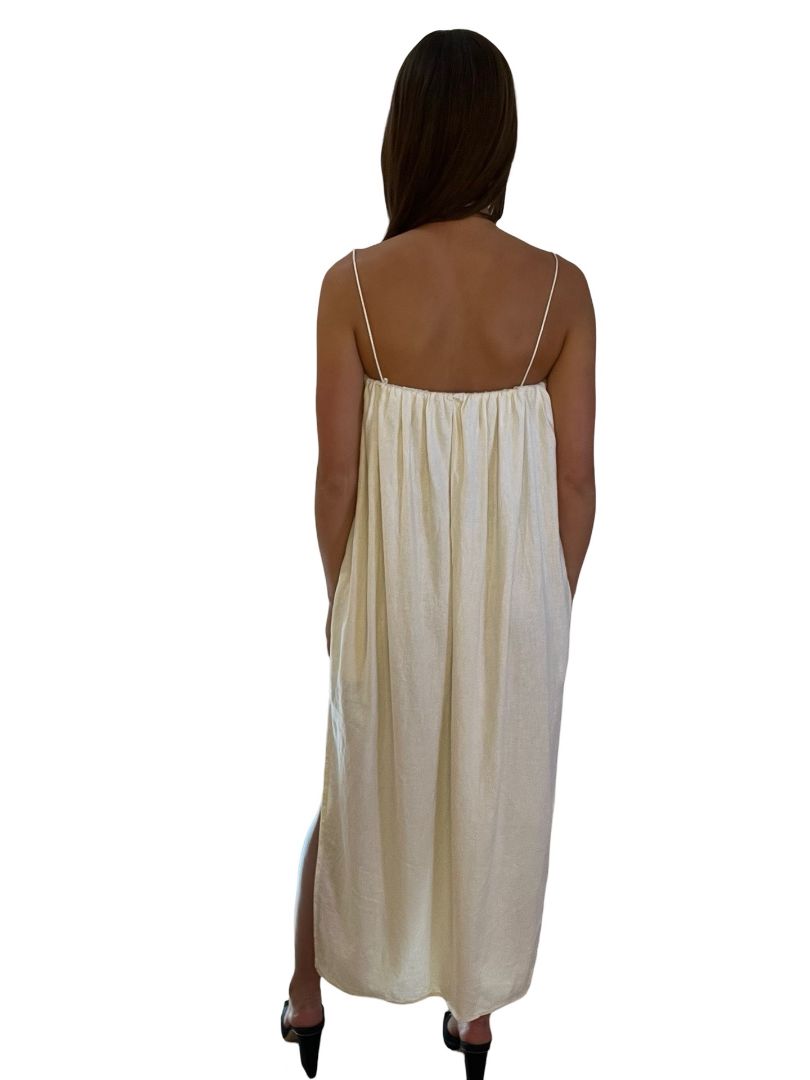Camilla & Marc Cream Spaghetti Strap Slit Dress. Size: 6