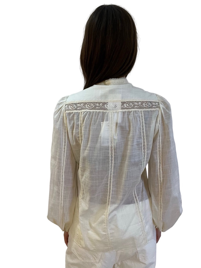 Zimmermann Cream 'Halliday Lace Trim' Shirt. Size: 1