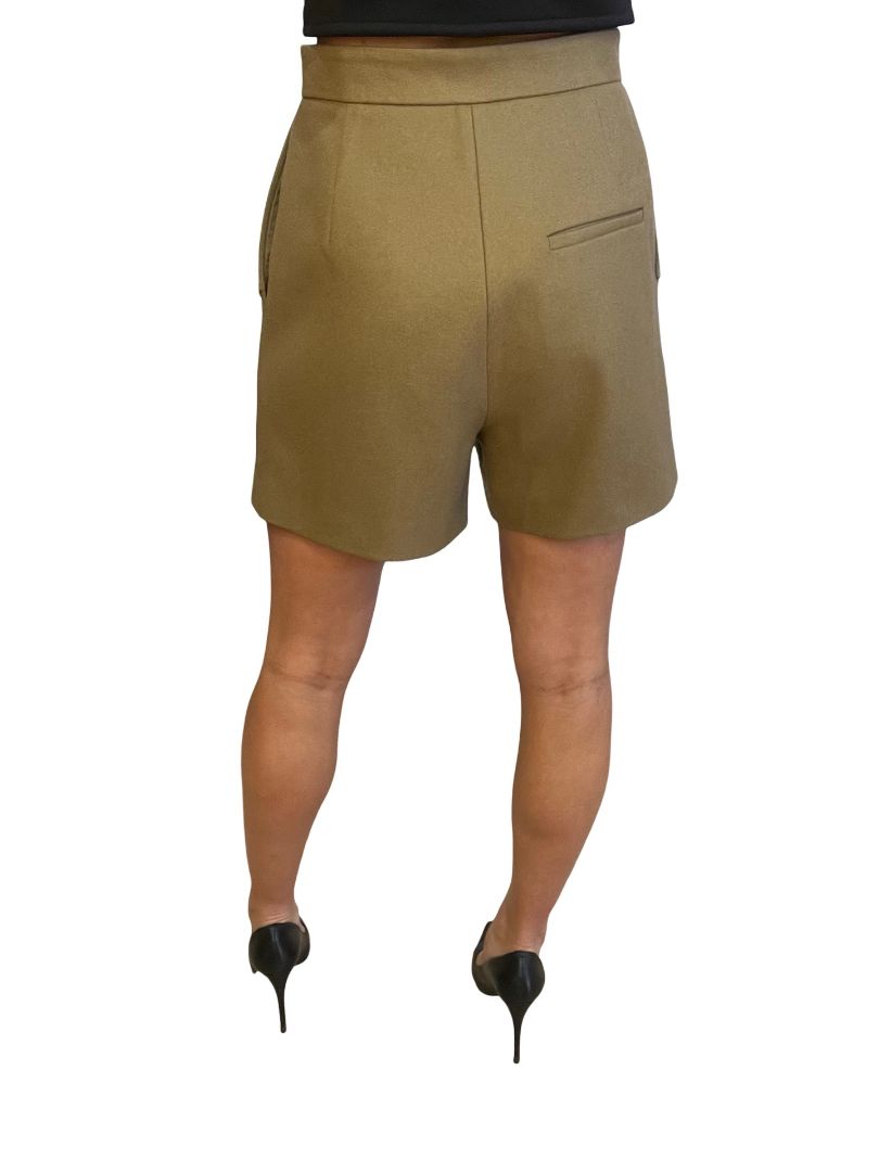 Scanlan Theodore Camel Wool Shorts. Size: 8