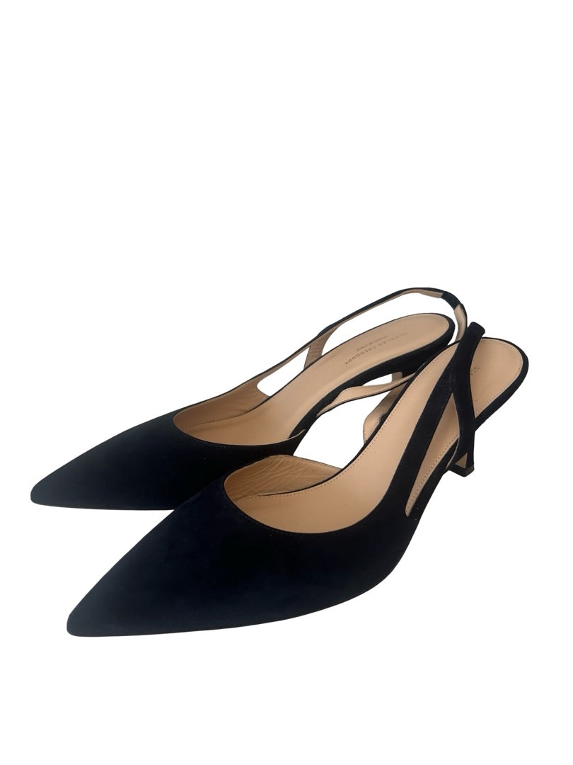 Scanlan Theodore Navy Slingback Suede Kitten Heel. Size: 39