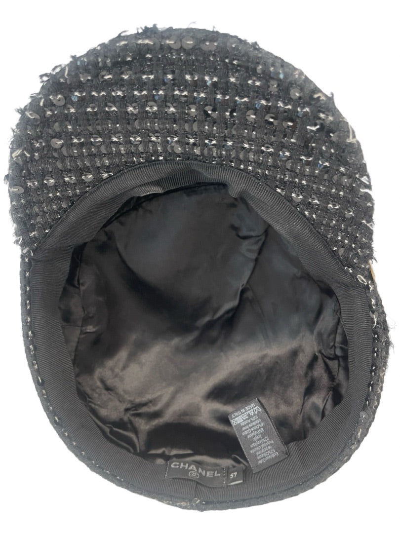 Chanel Black Tweed Sequin Hat. Size: 57