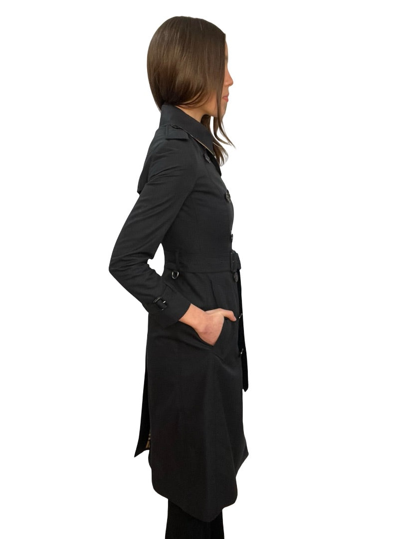 Burberry Midnight The Chelsea Long. Size: 2