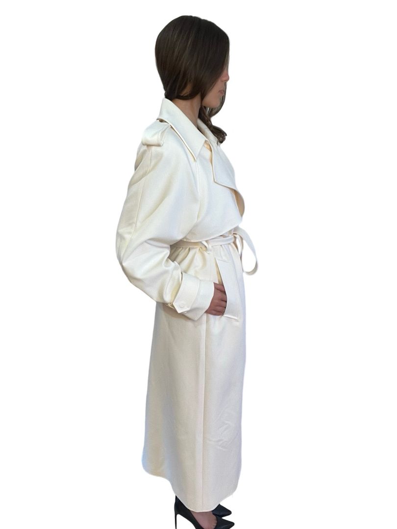 Camilla & Marc Cream Oversize Cora Trench. Size: S/M