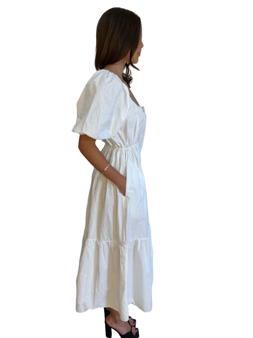 Matteau White Eyelet Short Sleeve Dress. Size: 8