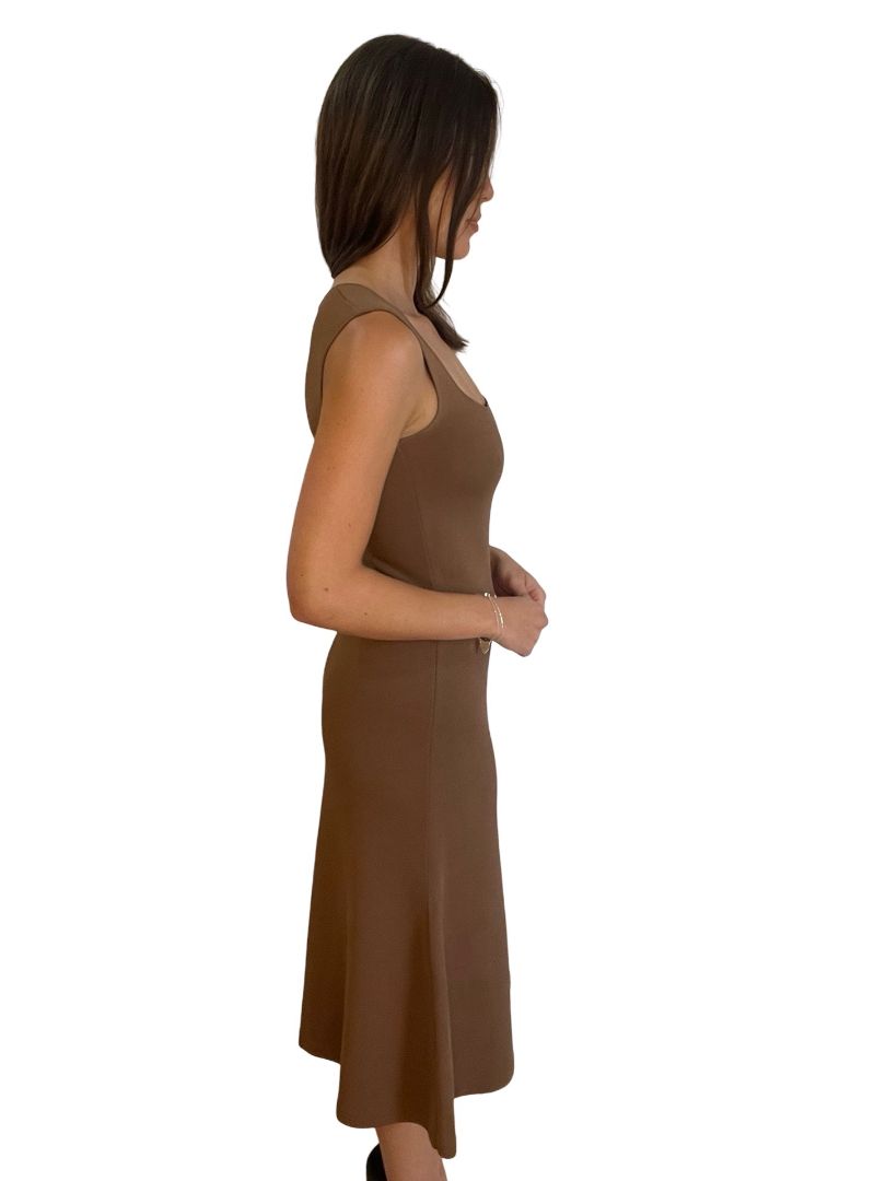 Stella McCartney Brown Square Neck Flared Knit Dress. Size: 40