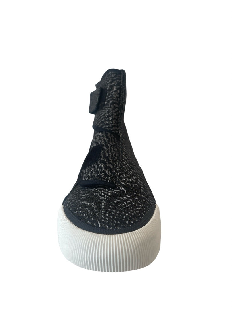 Lanvin Black / White High Top Velcro Sneaker. Size: 7