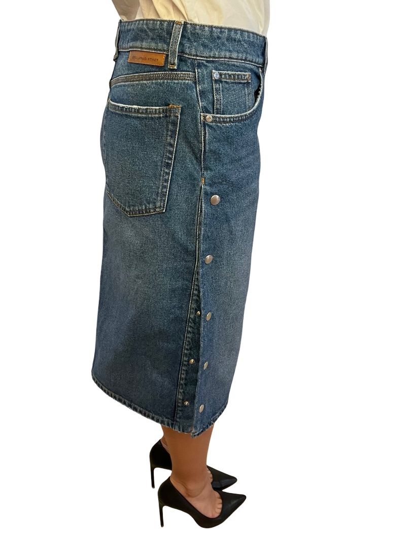 Stella McCartney Vintage Blue Denim Snap Button Skirt. Size: M
