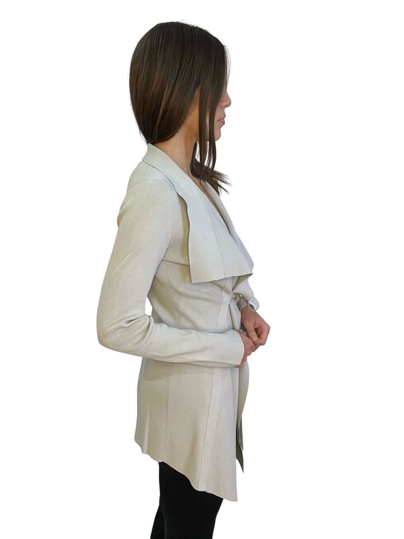 Scanlan Theodore Grey Crepe Knit Wrap Cardigan. Size: L