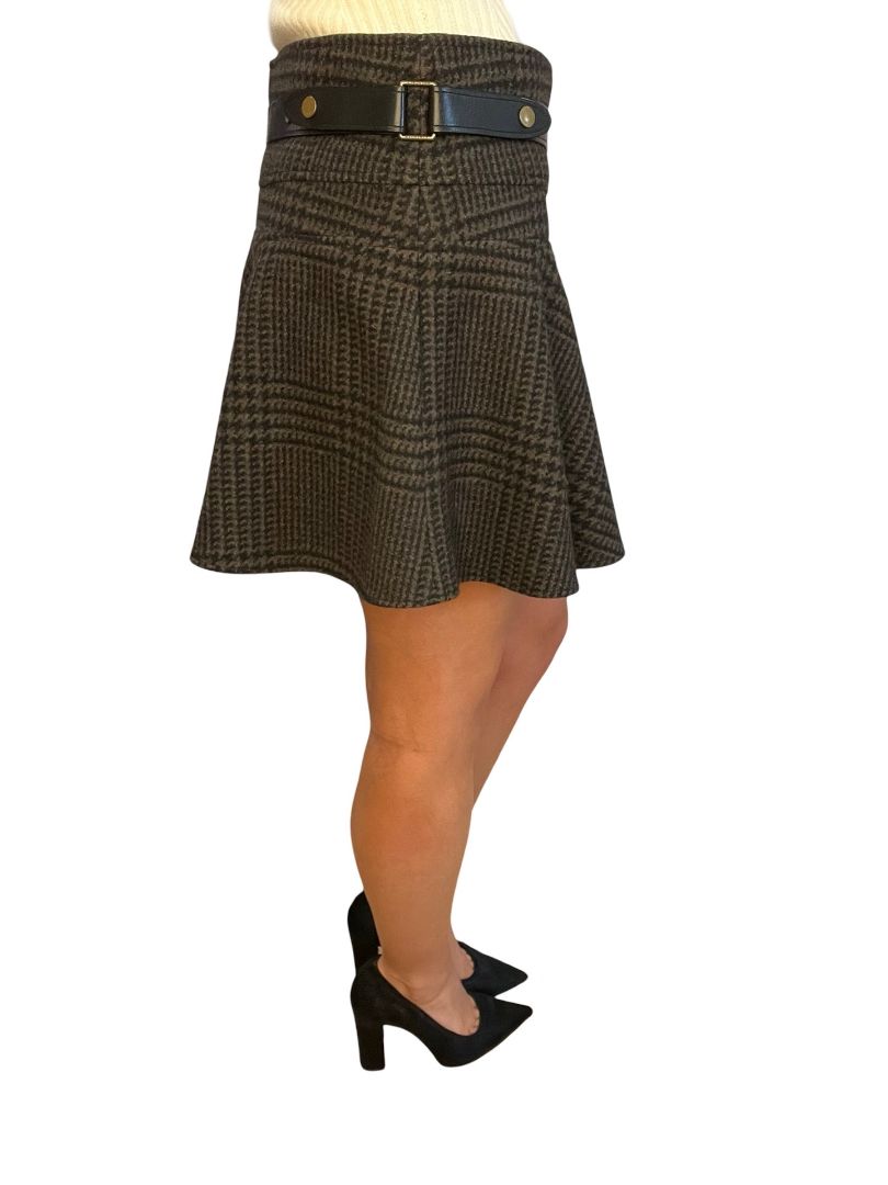 Belstaff Brown Check Wool Mini Skirt. Size: 40