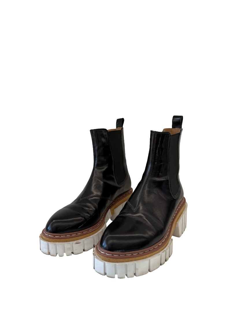 Stella McCartney Black Emilie Boots. Size: 8