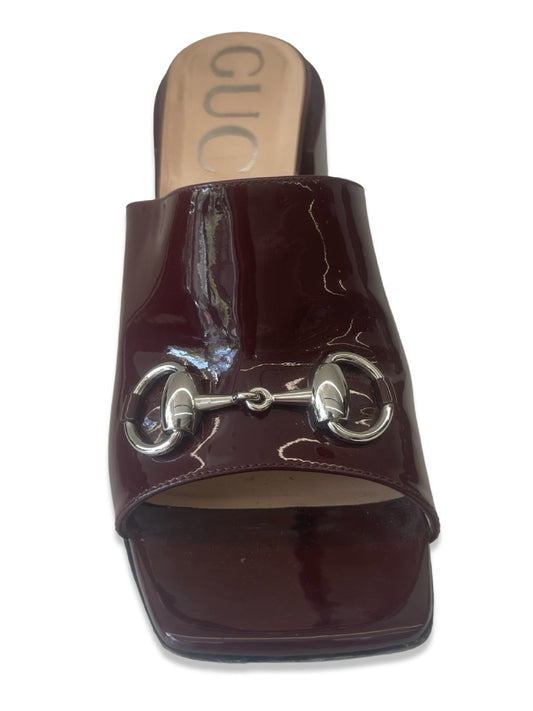 Gucci Burgundy Patent Block Heel w Horsebit. Size: 38.5