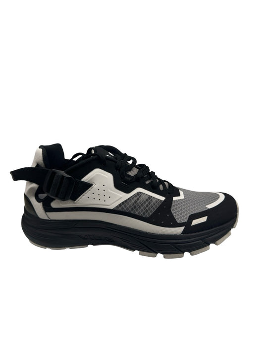 Salomon Black BBS 11 Sneakers. Size: 41.5