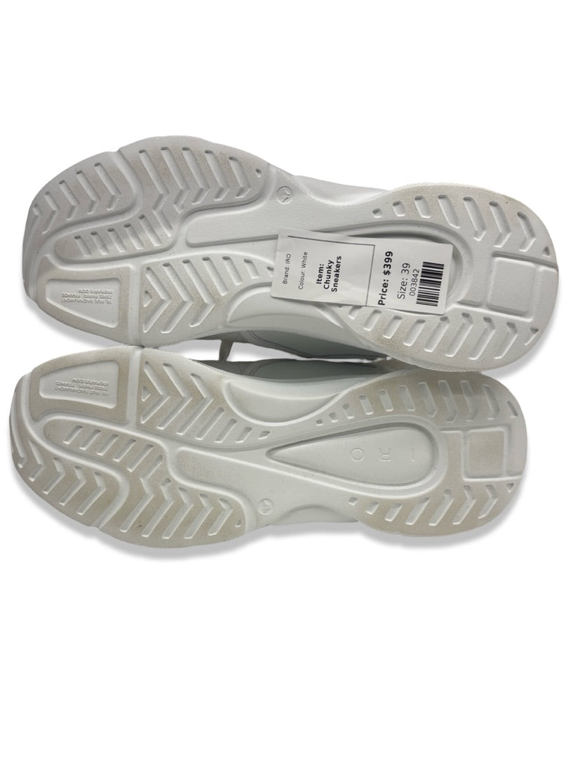 IRO White 'Curve Runner' W Fur Trim. Size: 39