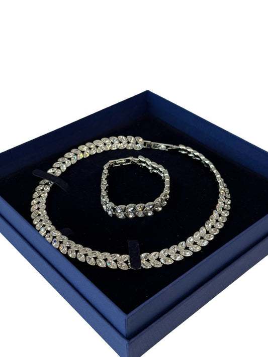 Swarovski Silver Leaf Drop Bracelet / Choker Set. Size: Small