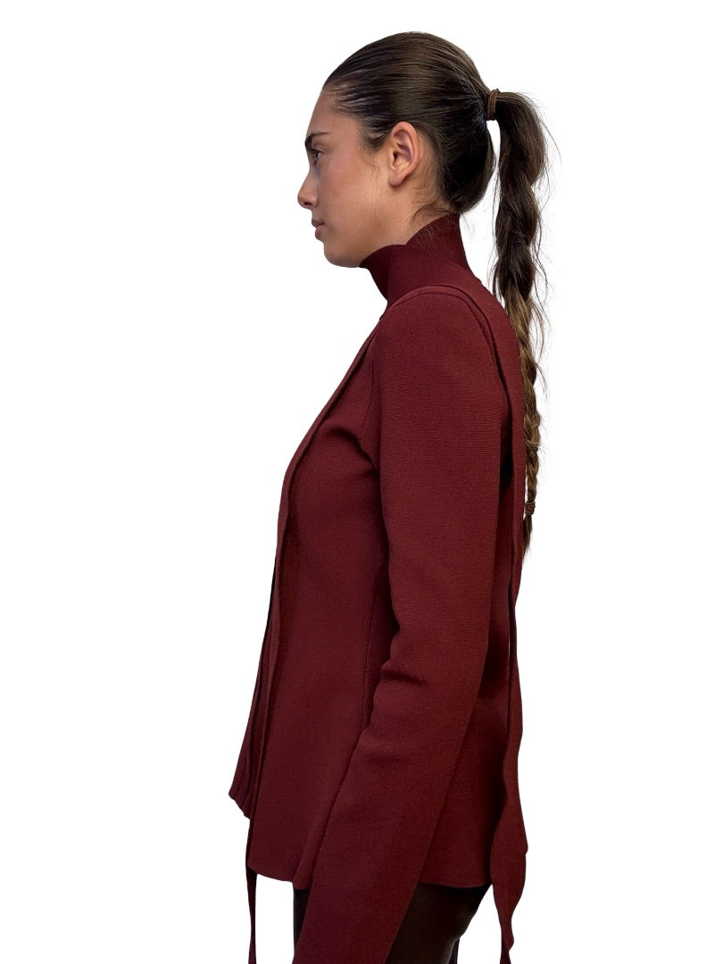 Scanlan Theodore Maroon Crepe Knit Zip Up Crew Neck Blouse. Size: L