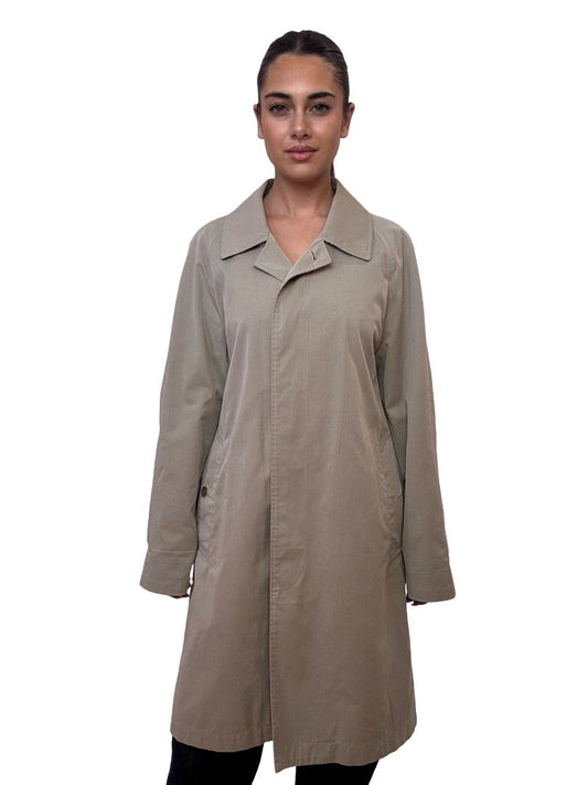Burberry Beige Medium Length 'Camden' Coat. Size: 8
