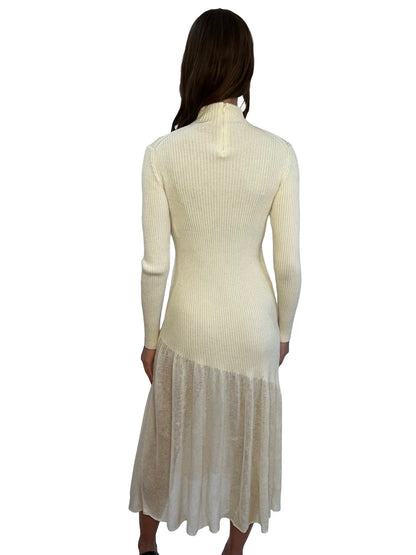 Chanel Ivory 2024 Runway Collection Virgin Wool Dress. Size: 36
