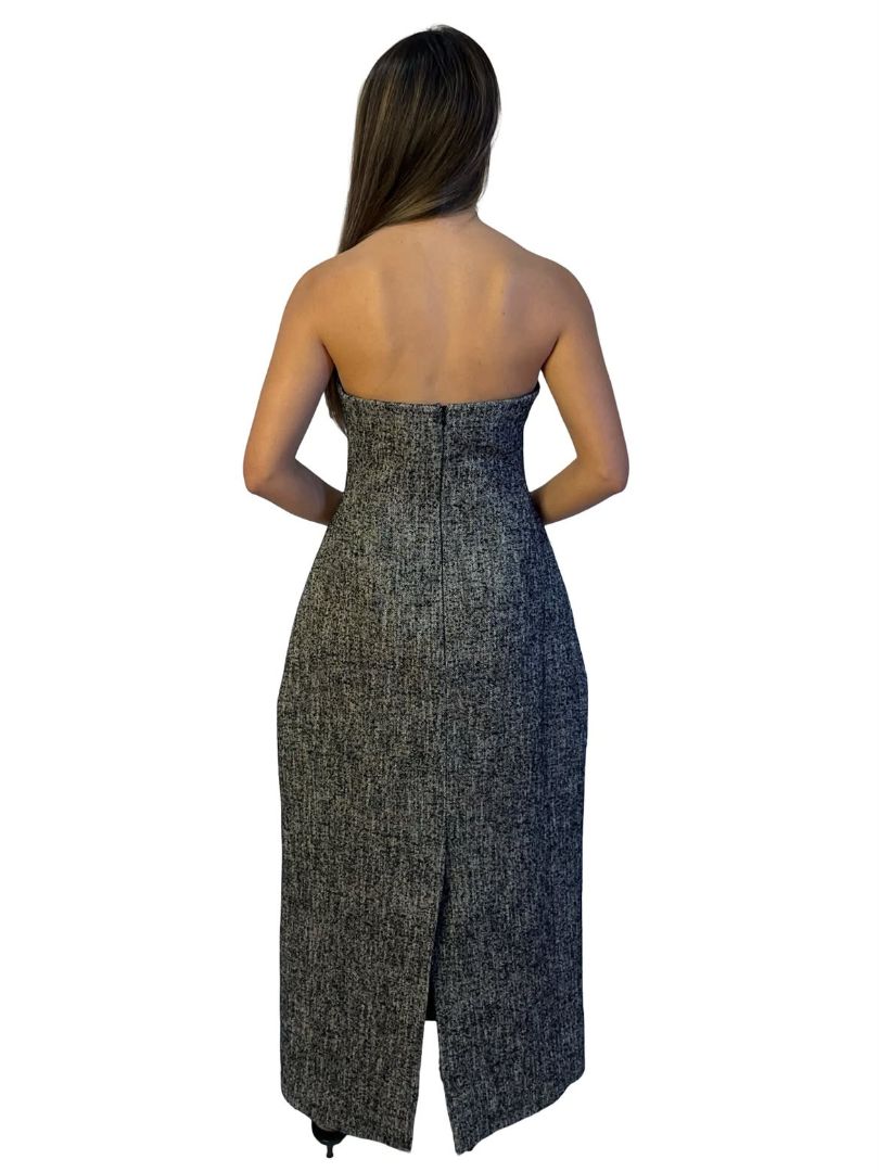 Camilla & Marc Grey Textured Strapless SAMPLE Dress. Size: 8