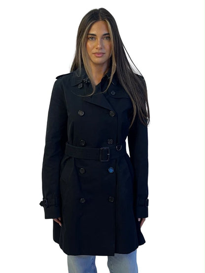 Burberry Black 'Kensington' Short Trench. Size: 12