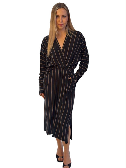 A.L.C. Black Silk Gathered Front Shirt Dress. Size: 6