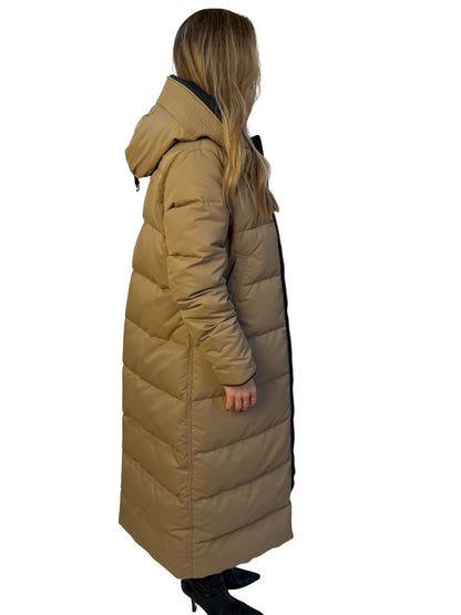 Canada Goose Desert Sand Long 'Mystique' Parka. Size: L