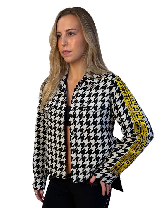 Off-White Black / White Houndstooth Padded Jacket w/ Yellow Embroidered Logo Sleeve Stripe. Size: 40
