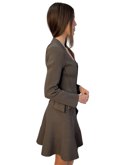 Scanlan Theodore Brown Crepe Knit Peplum Jacket & Skirt Set. Size: S