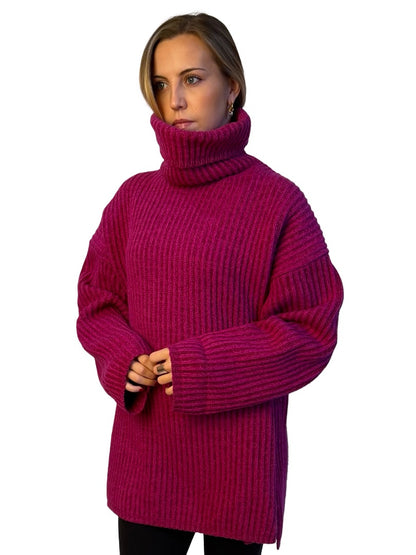 Acne Studios Magenta Wool Oversized Knit Turtleneck. Size: M