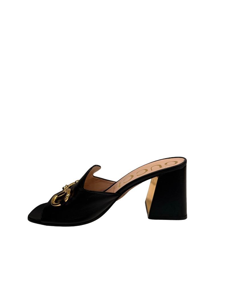 Gucci Black Horsebit Block Heel Mule. Size: 39.5
