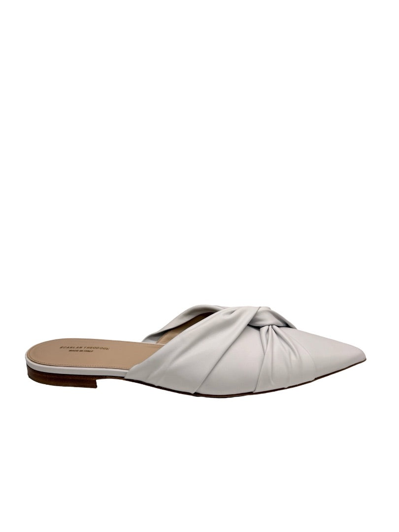 Scanlan Theodore White 'Turban' Twist Slip On Mule. Size: 41