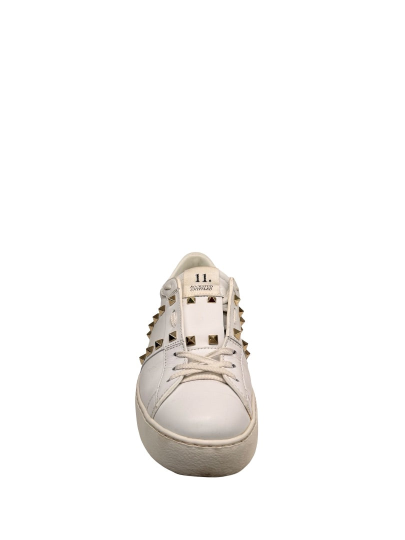 Valentino Garavani White Rockstud 'Untitled' Sneakers. Size: 40