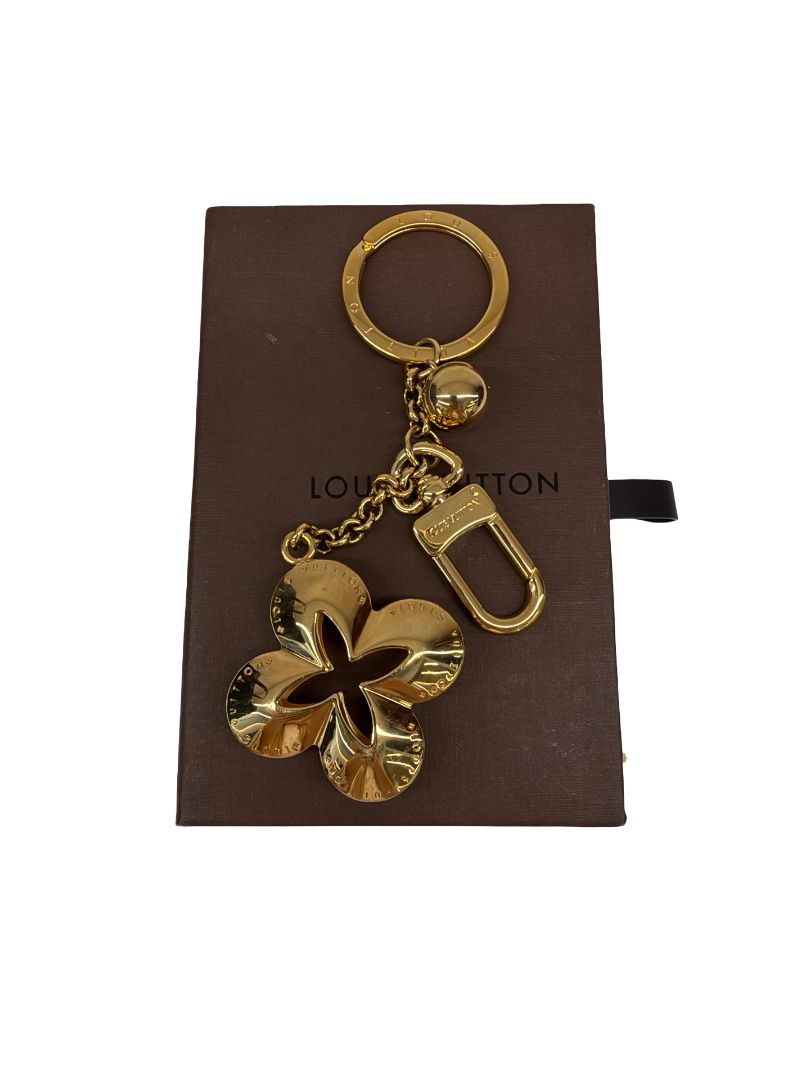 Louis Vuitton Portefuille Eclipse Gold Key Ring Bag Charm.