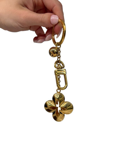 Louis Vuitton Portefuille Eclipse Gold Key Ring Bag Charm.