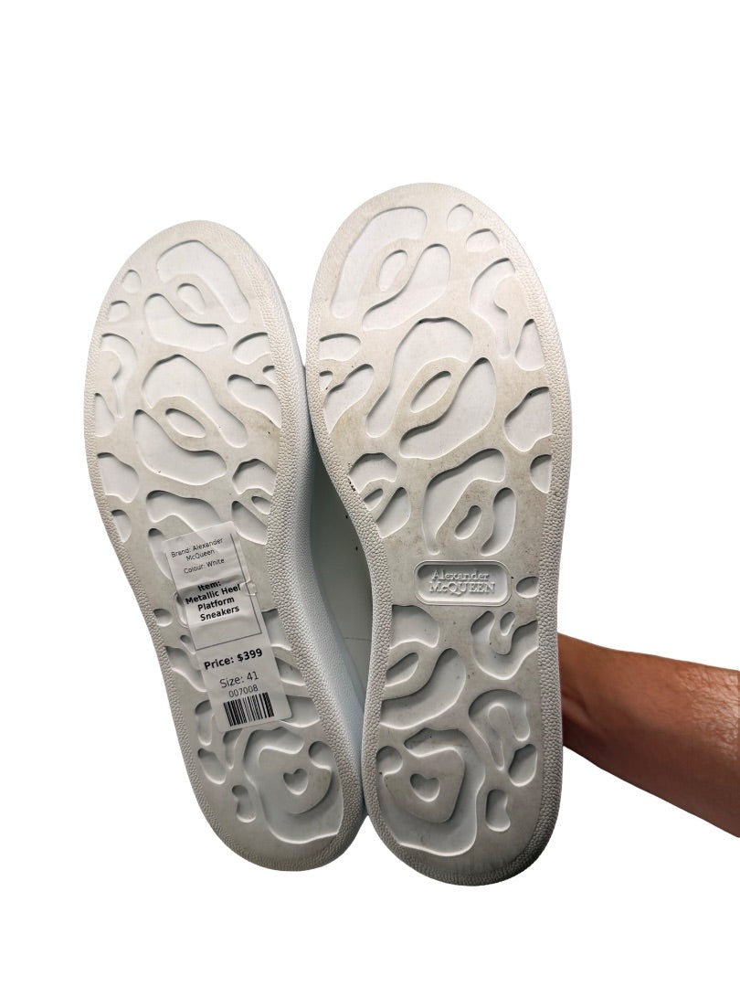 Alexander McQueen White Metallic Heel Platform Sneakers. Size: 41
