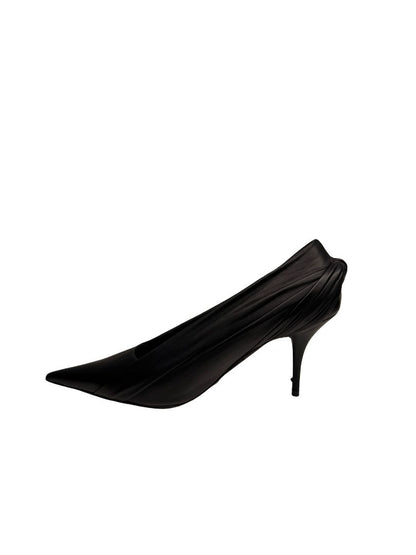 Balenciaga Black Ruched Accent Pumps. Size: 40