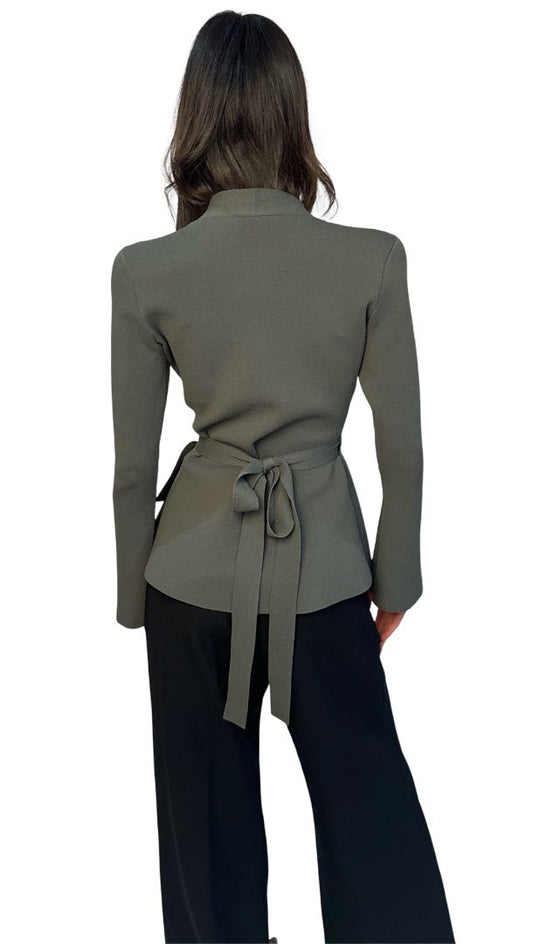 Scanlan Theodore Sage Crepe Knit Wrap Jacket. Size: M