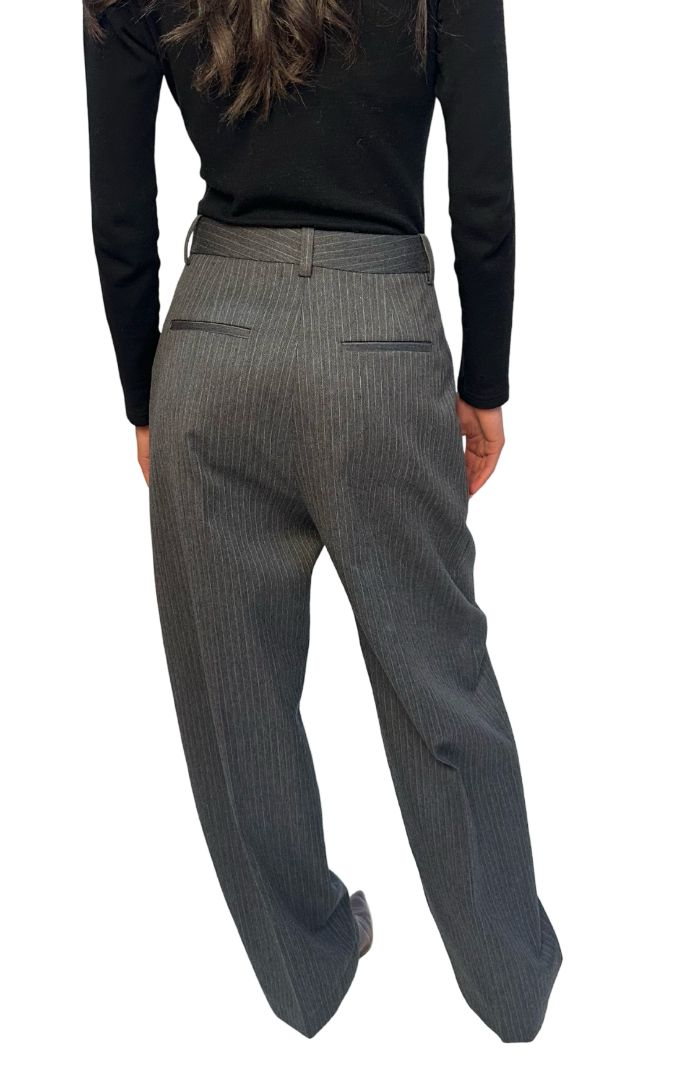 Victoria Beckham Grey Wool Pinstripe Trouser. Size: 8