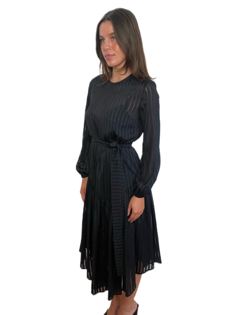 Zimmermann Black Maxi Loose Long Sleeve Dress. Size: 0