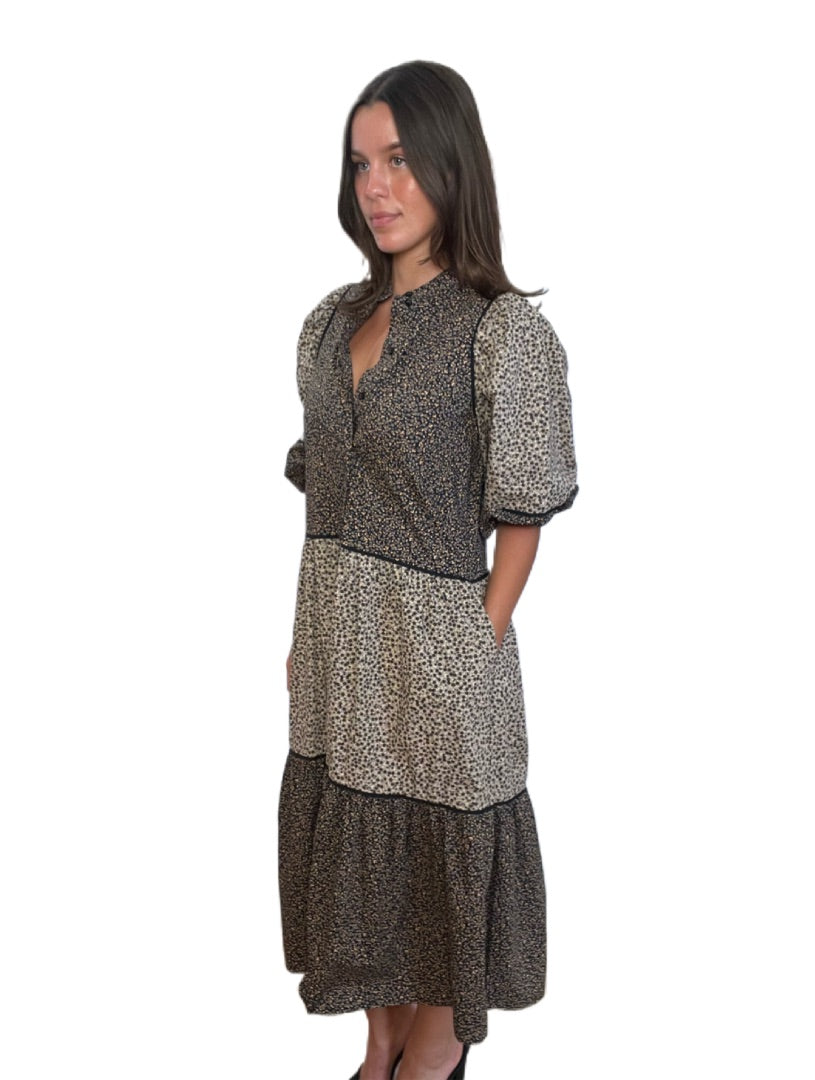Second Female Brown & Tan Maxi loose Long Sleeve Dress. Size: XS