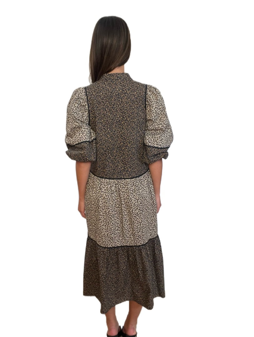 Second Female Brown & Tan Maxi loose Long Sleeve Dress. Size: XS