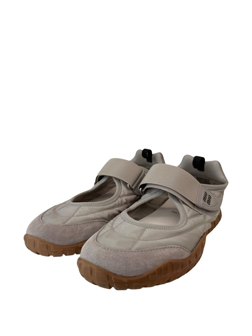 Miu Miu Grey 'Tyre Tech' Ballerina Shoes. Size: 39