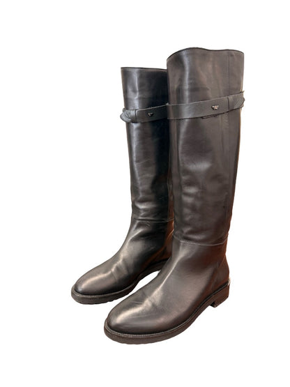 Weekend MaxMara Black Leather Riding Boots. Size: 38