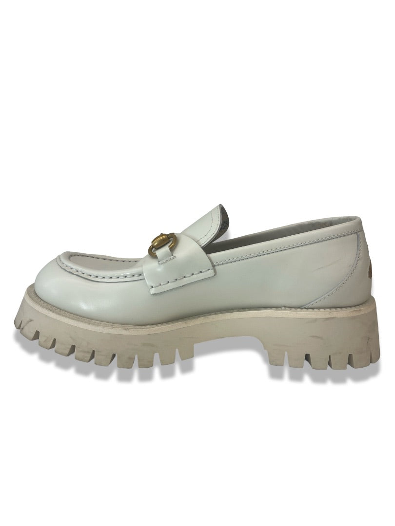 Gucci Cream Horsebit Chunky Loafers W Bee Embroidery. Size: 39
