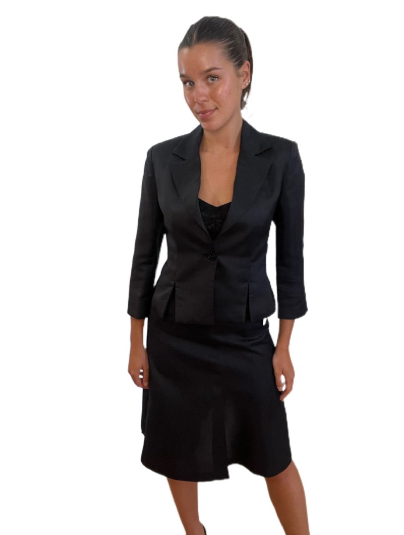 Carla Zampatti Black Midi Skirt & Blazer Suit Set. Size: 6