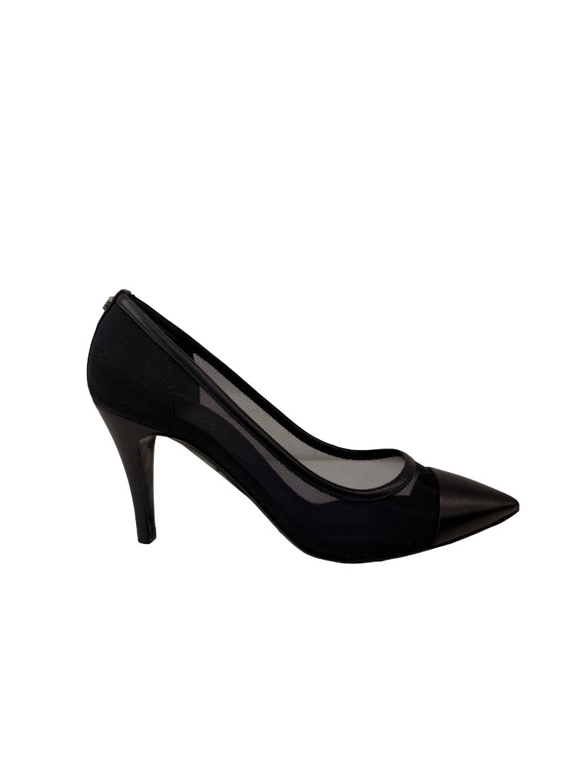 Chanel Black Mesh Point Toe Heel. Size: 38