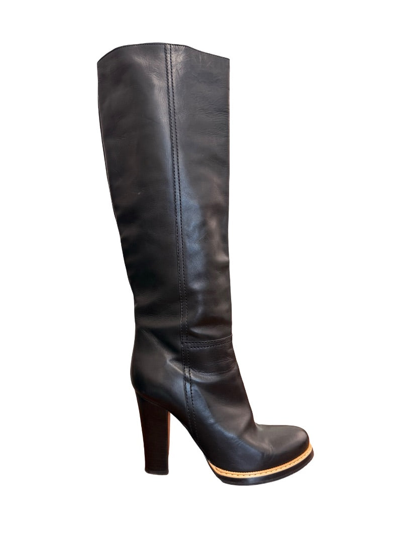 Jil Sander Black Leather Heeled Boots. Size: 38