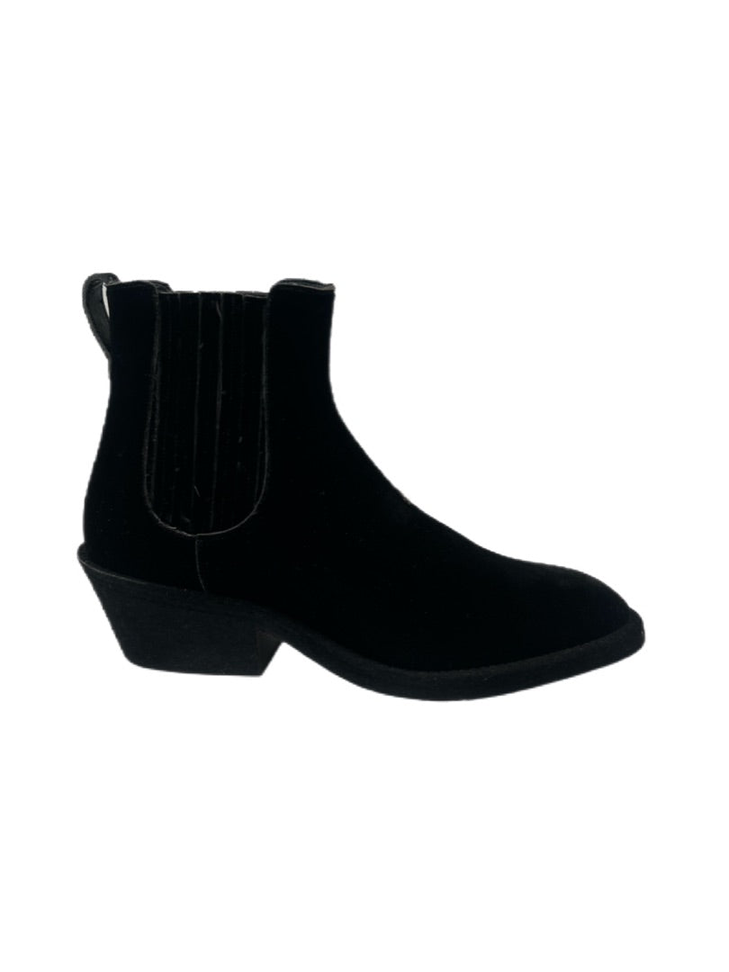 Givenchy Black Rider Chelsea Velvet Boot. Size: 40